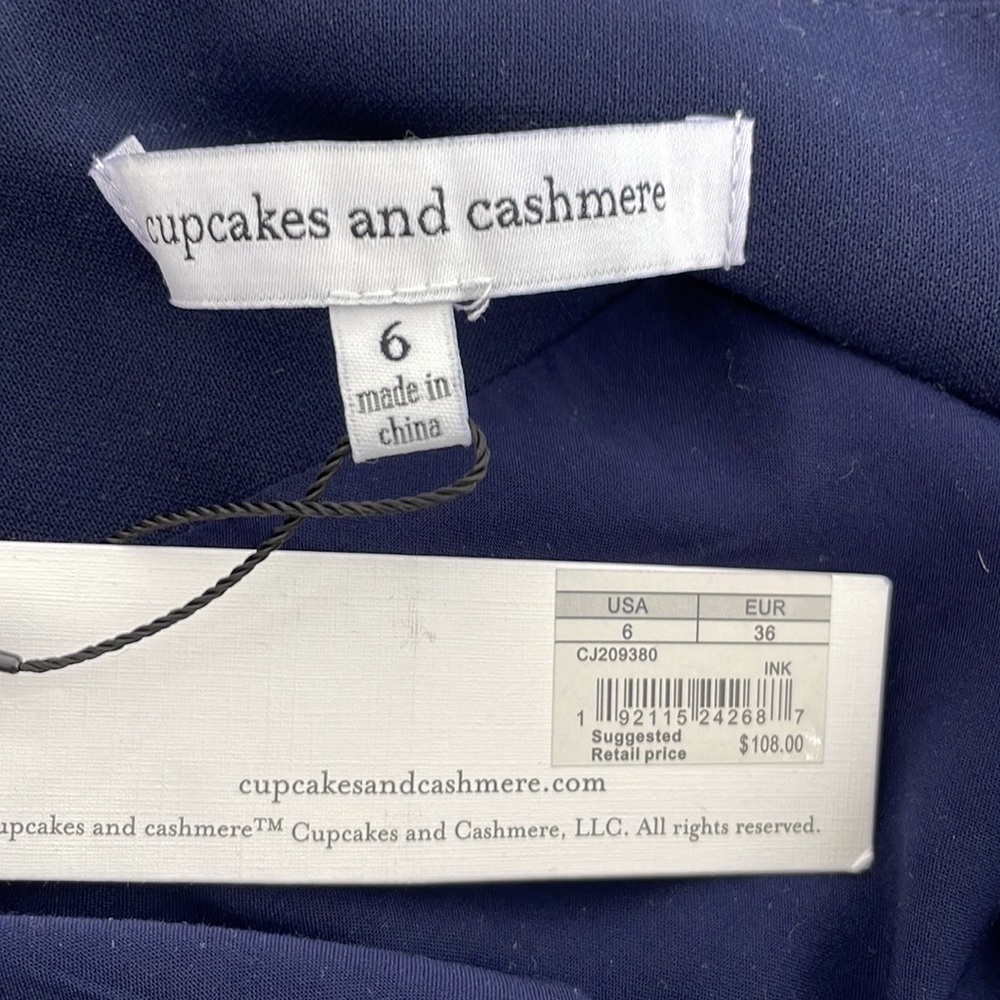 Cupcakes and Cashmere Skirt NWT Scalloped Floral Embroidery Mini Blue Size 6 - Picture 12 of 16
